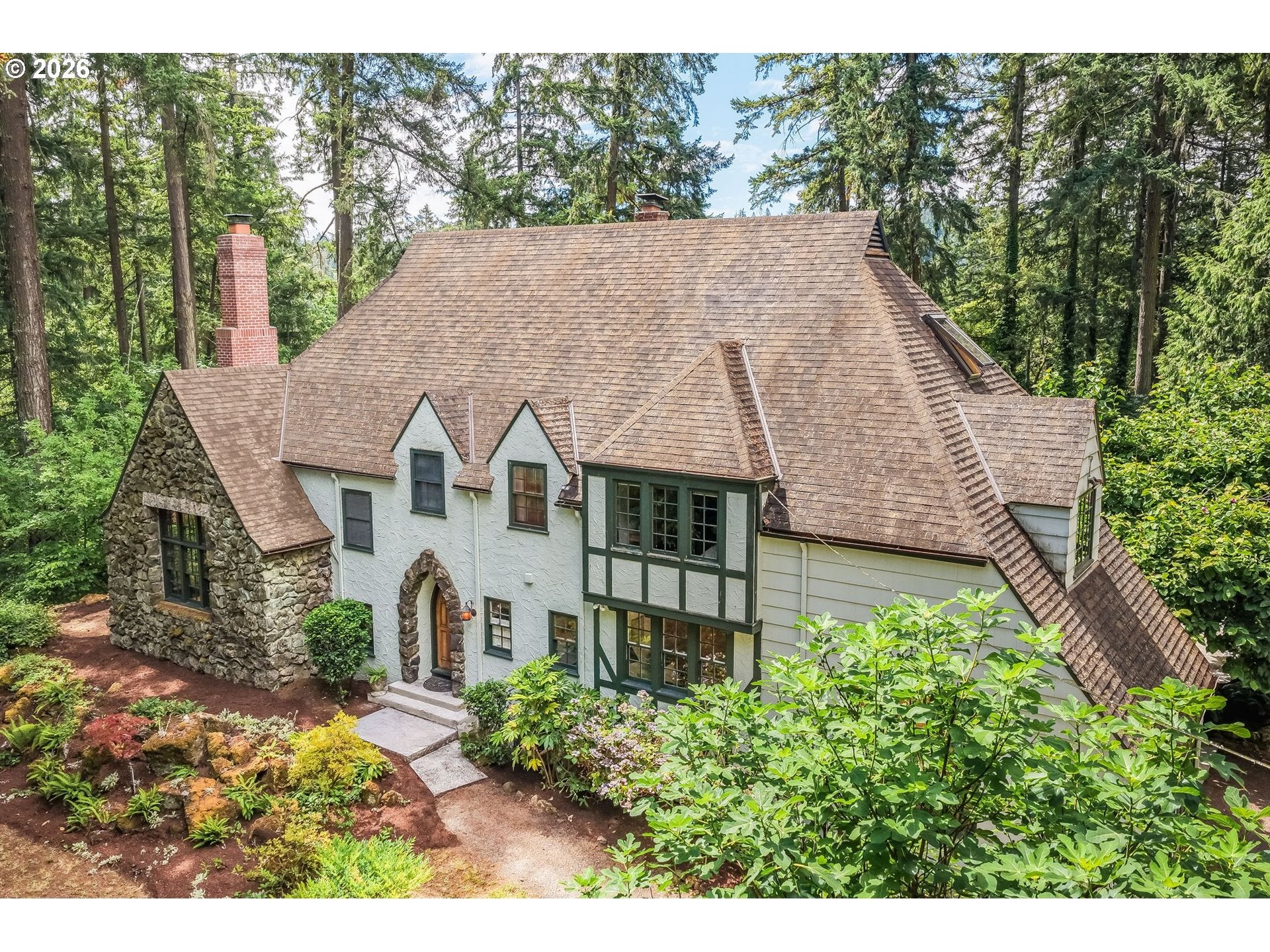 920 FAIRWAY RD