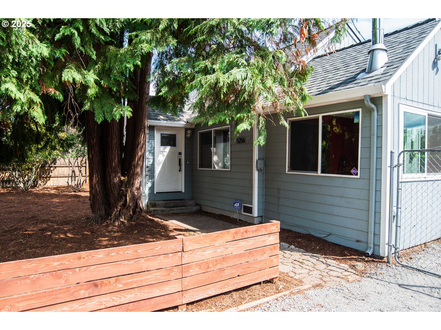 5256 NE 72ND AVE