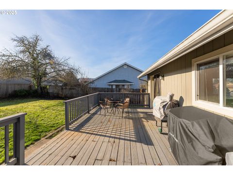 A home in Roseburg