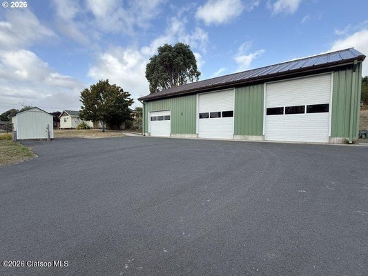 90513 EAST RD, WARRENTON, OR 97146 - Image b0bb5c9e765a2d604e8d8369dbe54613/32112046