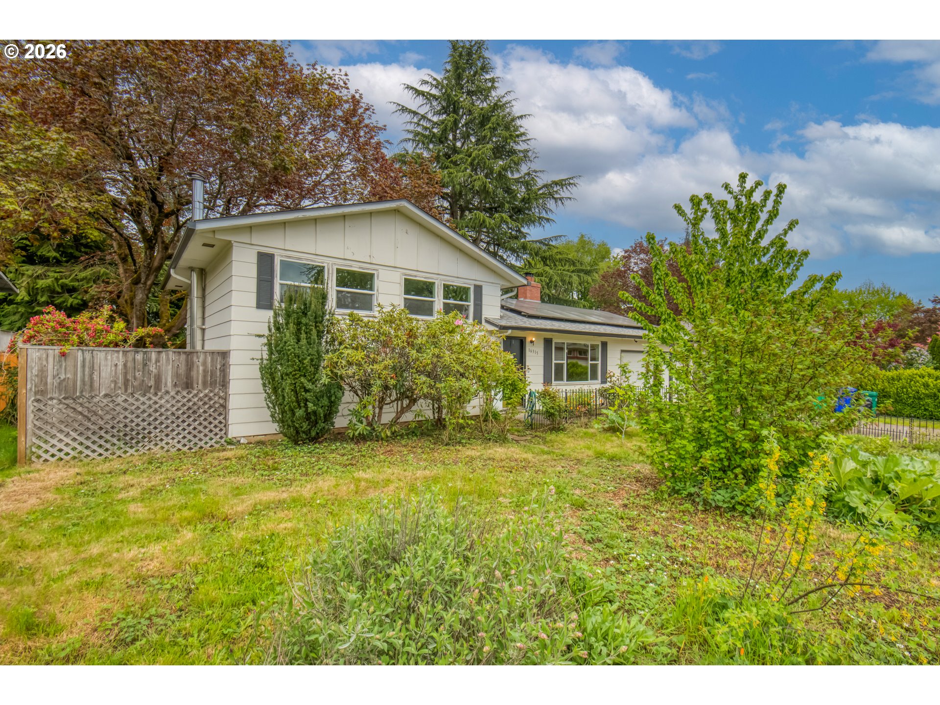 16315 NE Holladay ST