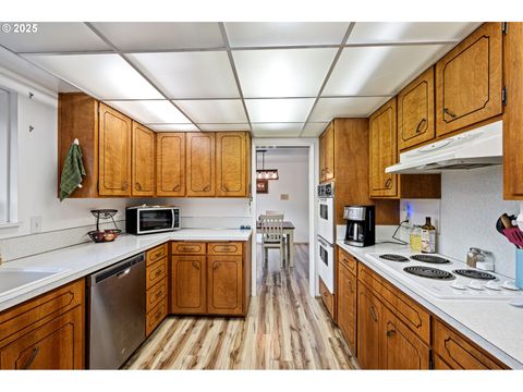 Tiny photo for 84994 Edenvale Rd, Pleasant Hill, OR 97455 (MLS # 440905550)