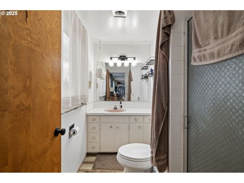Tiny photo for 84994 Edenvale Rd, Pleasant Hill, OR 97455 (MLS # 440905550)