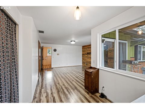 Tiny photo for 84994 Edenvale Rd, Pleasant Hill, OR 97455 (MLS # 440905550)