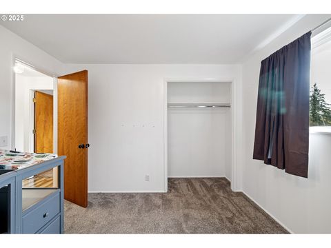 Tiny photo for 84994 Edenvale Rd, Pleasant Hill, OR 97455 (MLS # 440905550)