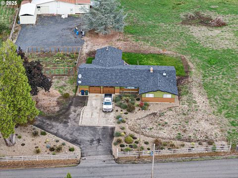 Tiny photo for 84994 Edenvale Rd, Pleasant Hill, OR 97455 (MLS # 440905550)