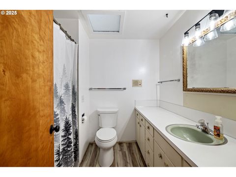 Tiny photo for 84994 Edenvale Rd, Pleasant Hill, OR 97455 (MLS # 440905550)