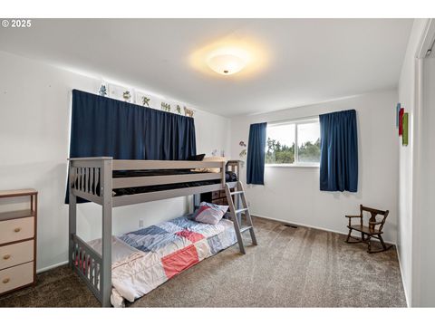 Tiny photo for 84994 Edenvale Rd, Pleasant Hill, OR 97455 (MLS # 440905550)
