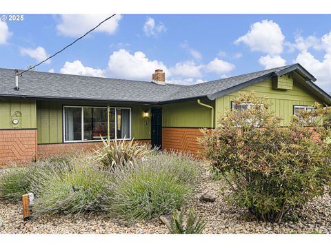 Tiny photo for 84994 Edenvale Rd, Pleasant Hill, OR 97455 (MLS # 440905550)