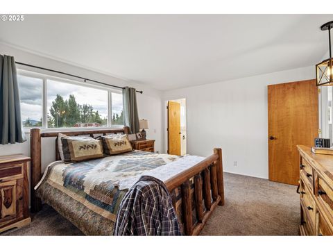 Tiny photo for 84994 Edenvale Rd, Pleasant Hill, OR 97455 (MLS # 440905550)