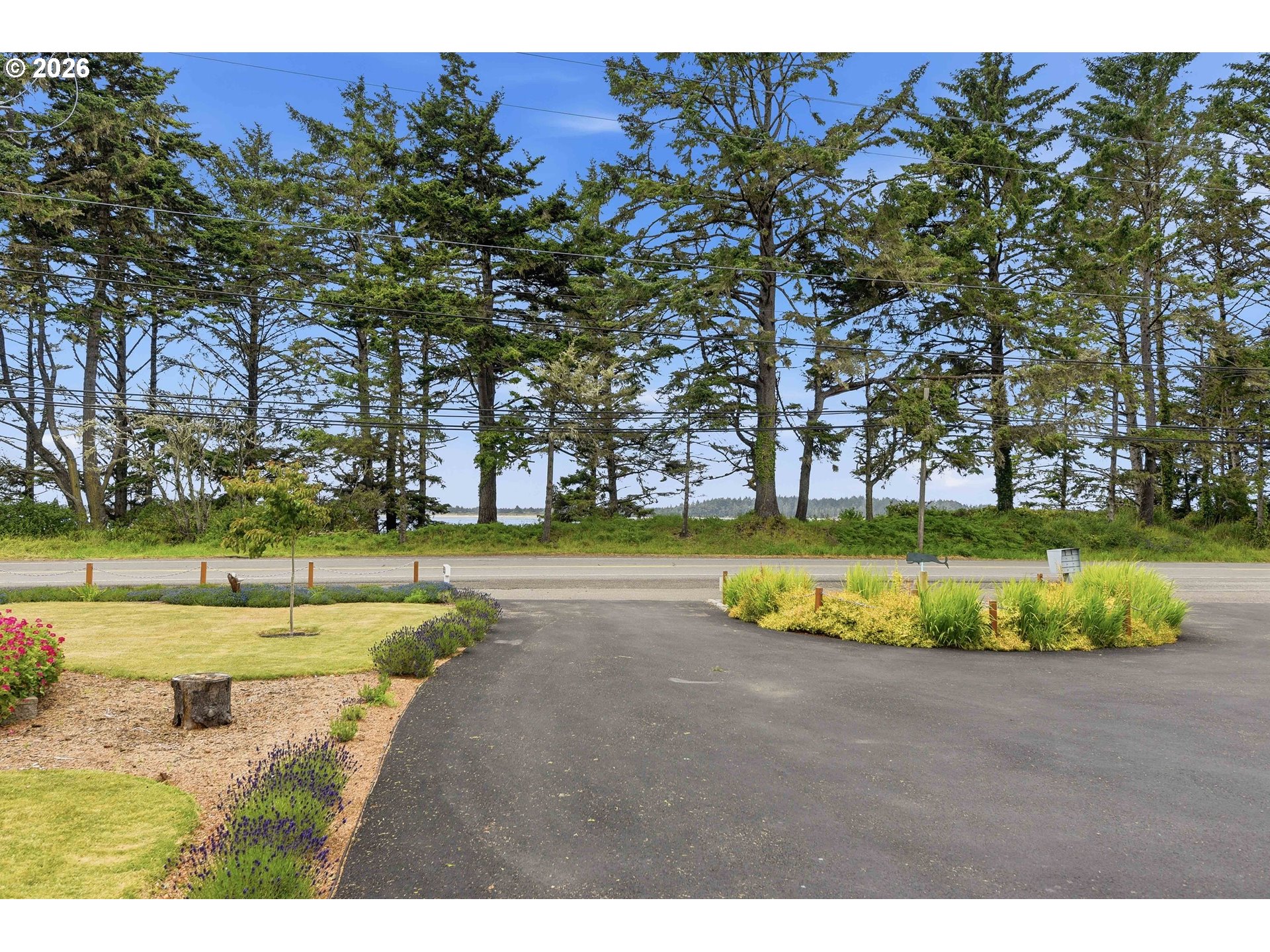 92124 CAPE ARAGO HWY