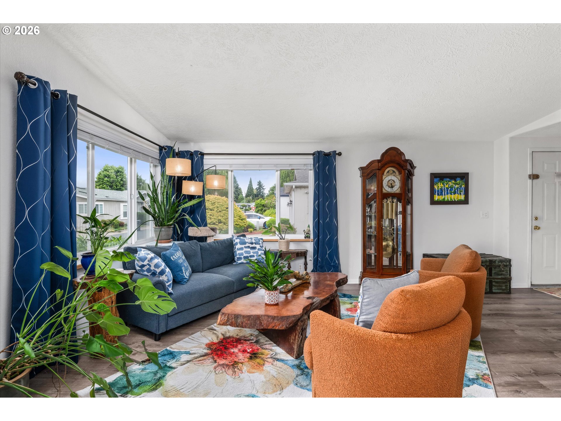 4055 ROYAL AVE 22