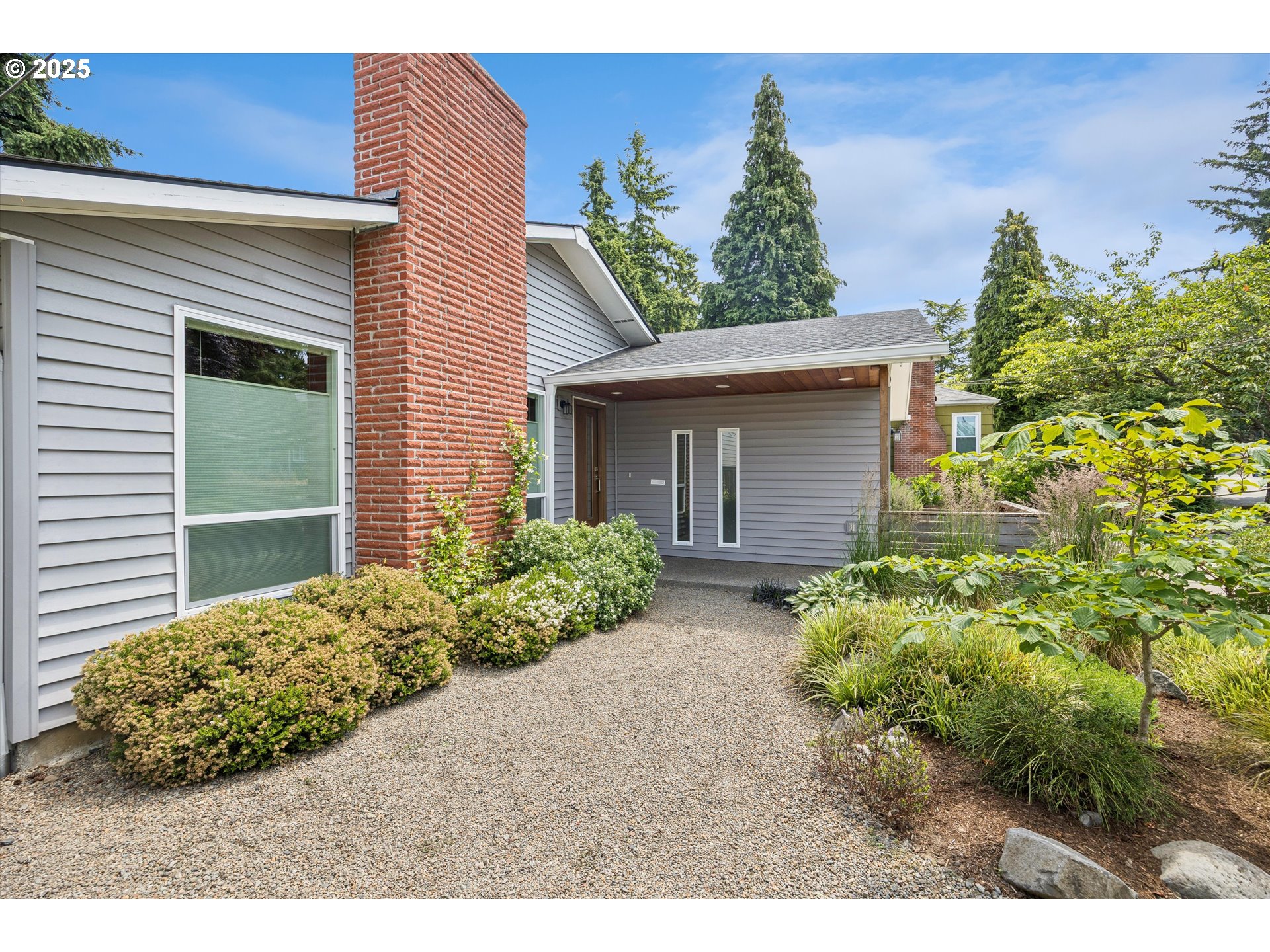 98 NE 113TH AVE