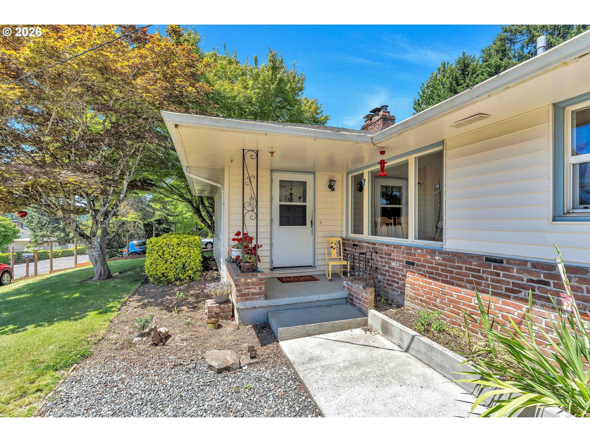 1883 SE ROSEBRIER CT