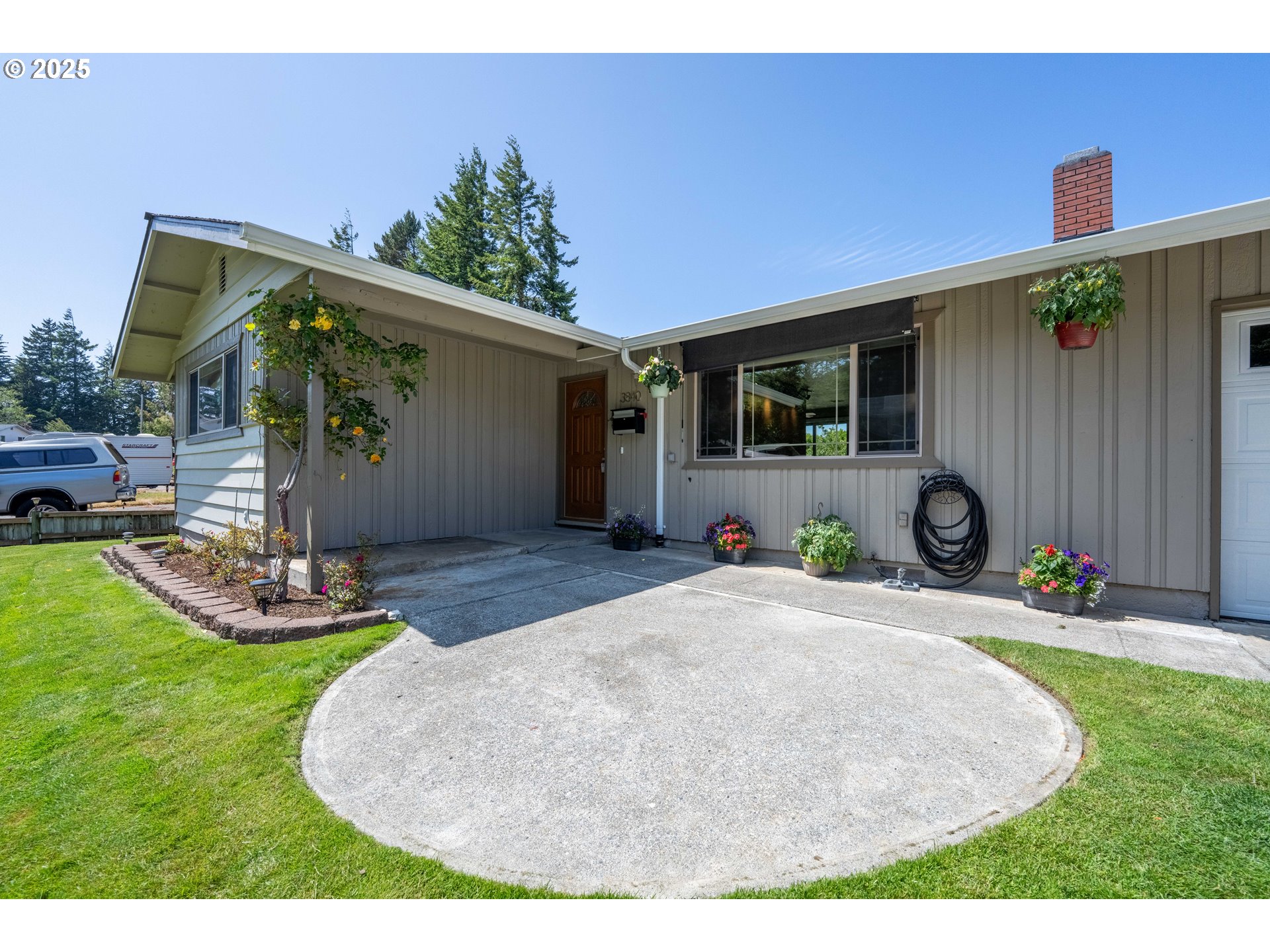 3840 VISTA DR