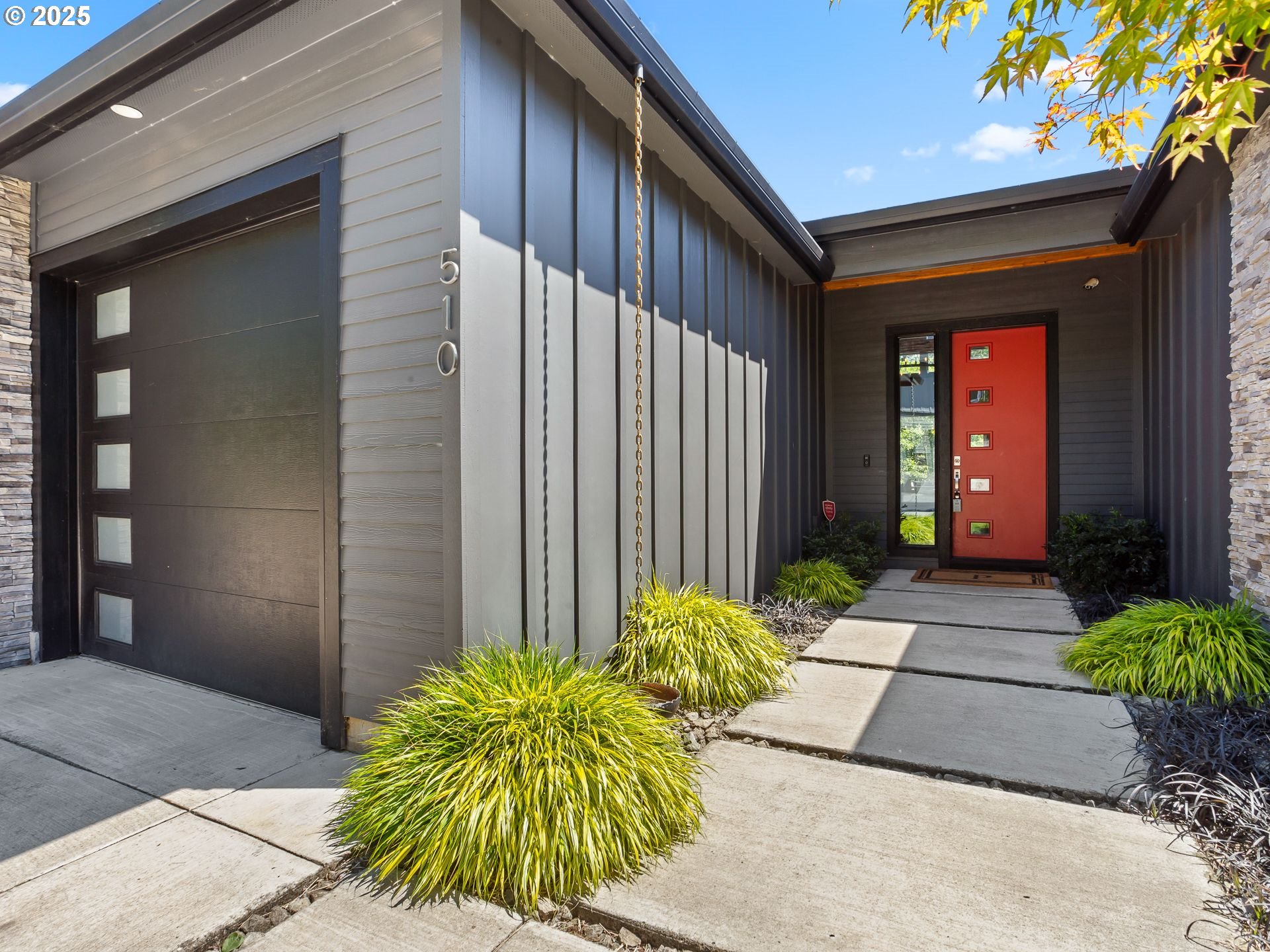 510 S 19TH PL