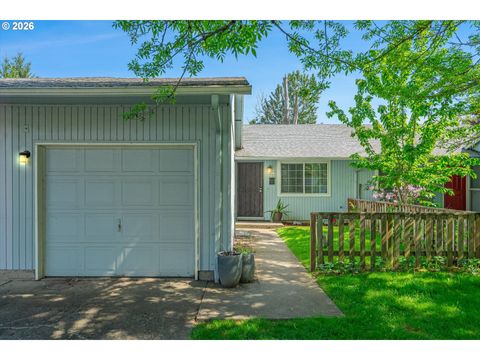 3807 N JUNEAU ST Portland OR 97217