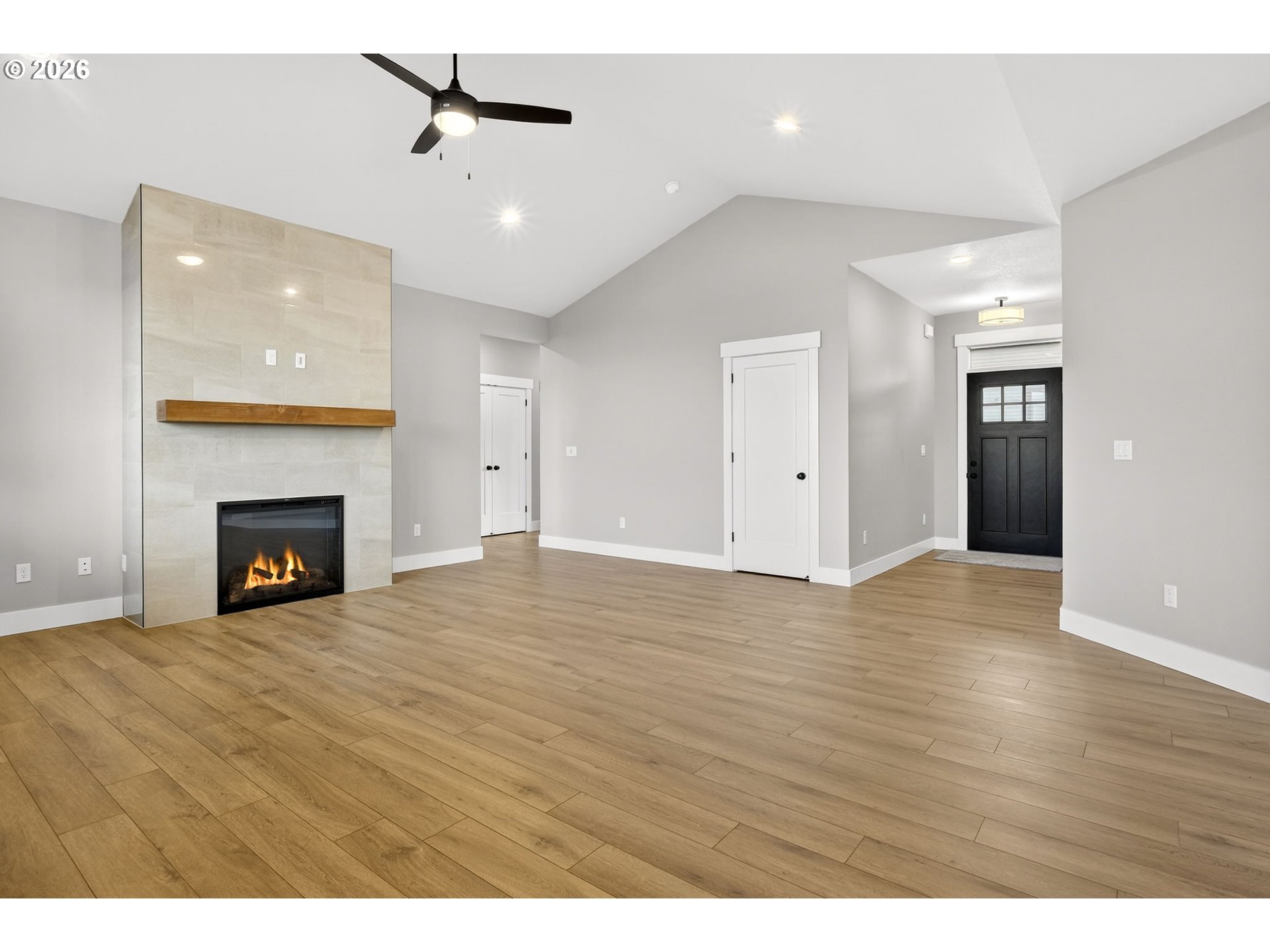 2842 NE JUSTUS AVE 29