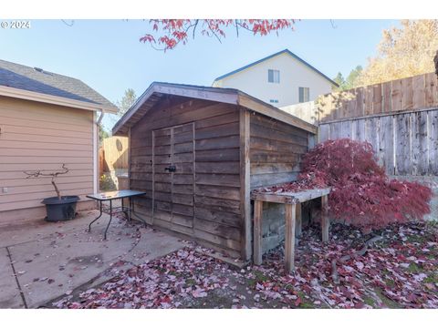 A home in Grants Pass