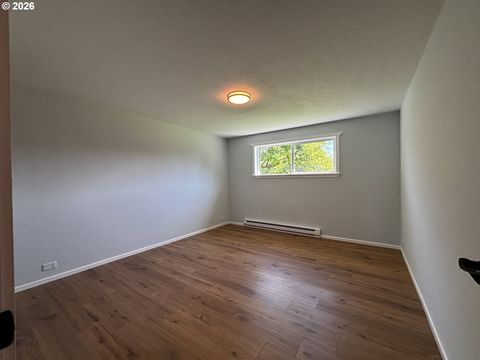 Tiny photo for 48799 Mcfarland Rd, Oakridge, OR 97463 (MLS # 239885713)