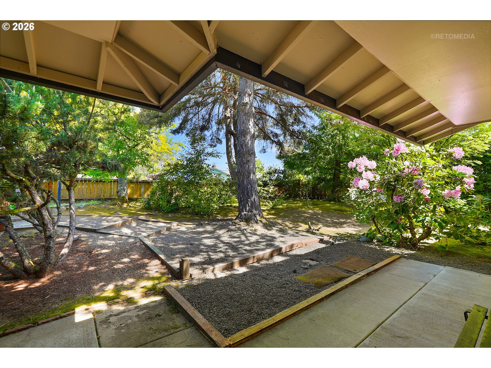 440 NW YONIA CT