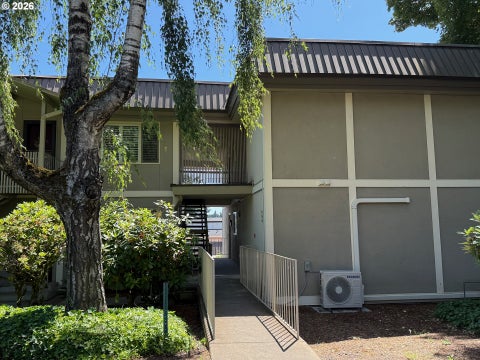 MLS: 380628087