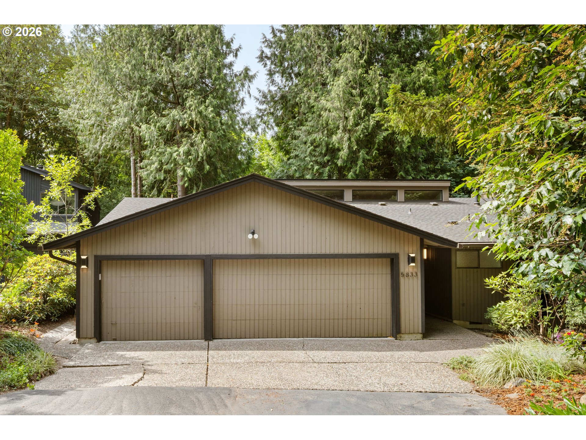 5833 SW LANE CT