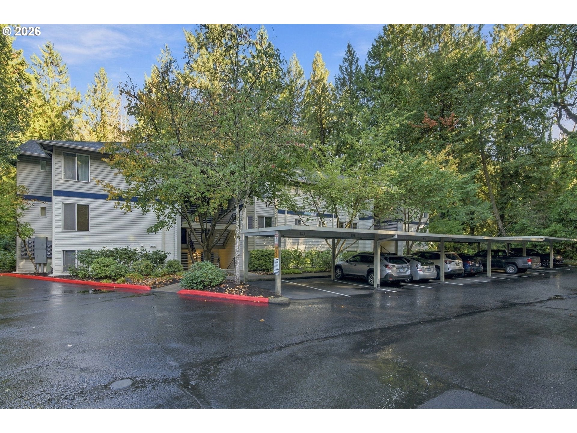 5156 SW MULTNOMAH BLVD E