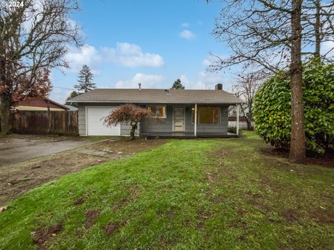 A home in Milwaukie