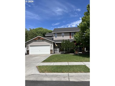 A home in Hermiston