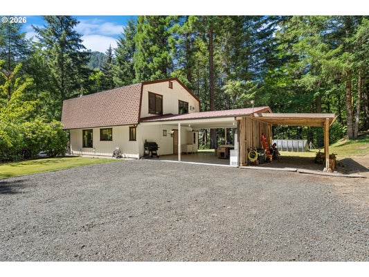 10024 HUBBARD CREEK RD, UMPQUA, OR 97486 - Image b2246ac4f0bdee65be46b5bae5ac1cec/2384232149