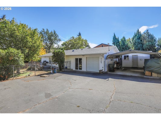 1147 OAK ST W, THE DALLES, OR 97058 - Image b2509ce4d7bf5f8d94df1f0f3f0ddfcb/3810506765