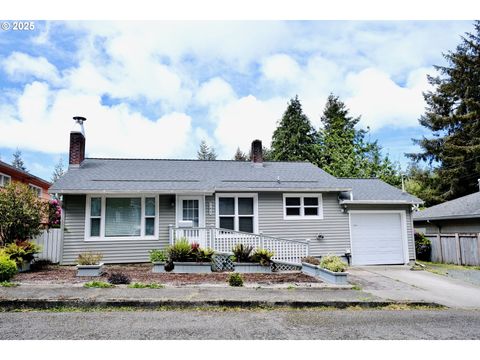 743 N 9TH ST Coos Bay OR 97420
