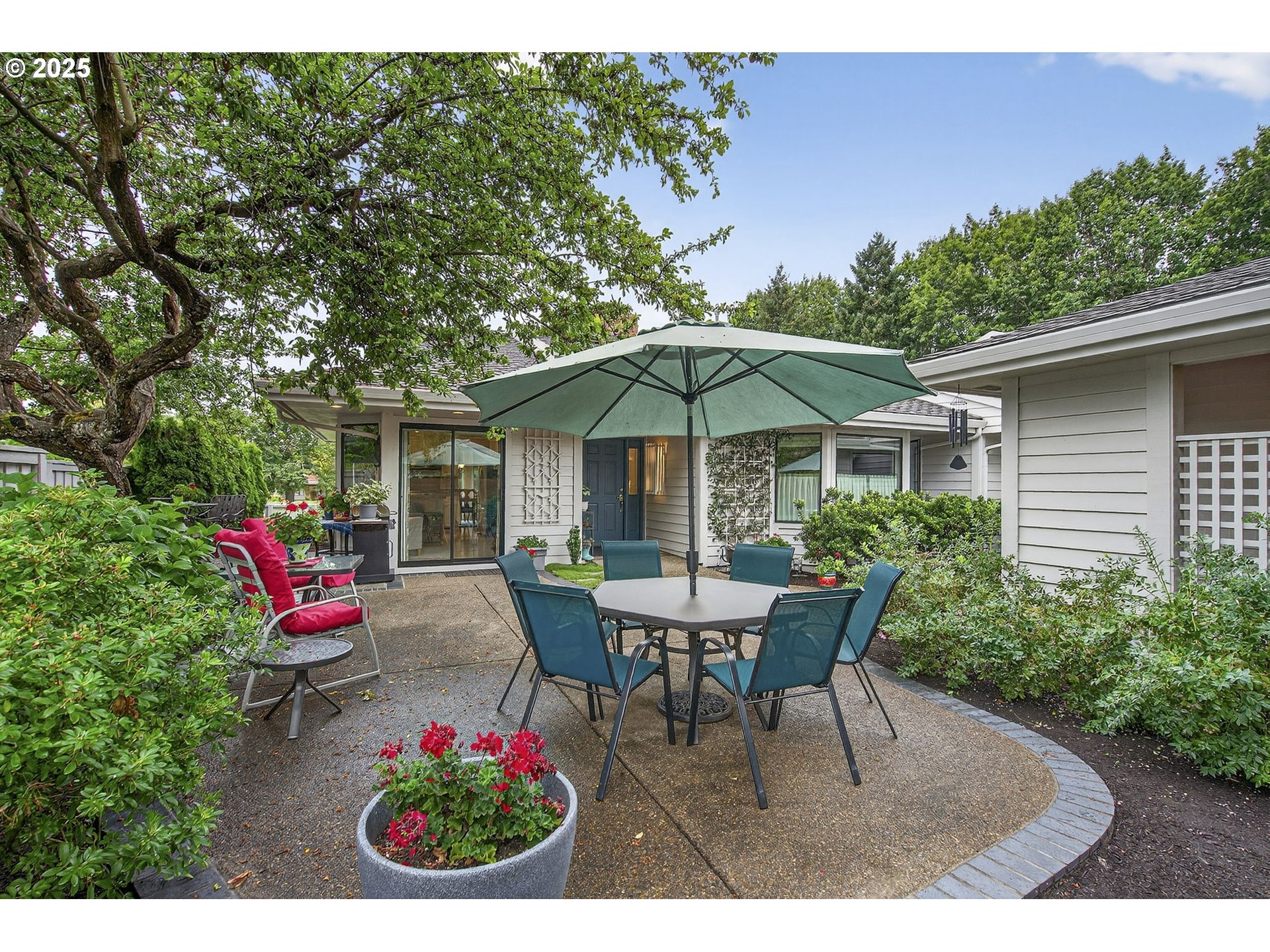 7320 SW ARBOR LAKE DR