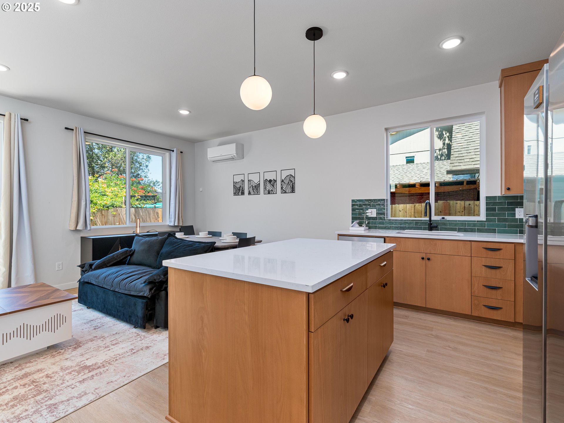 817 NE 94TH AVE