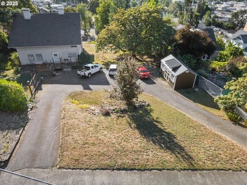 1047 SE MAIN ST Roseburg OR 97470