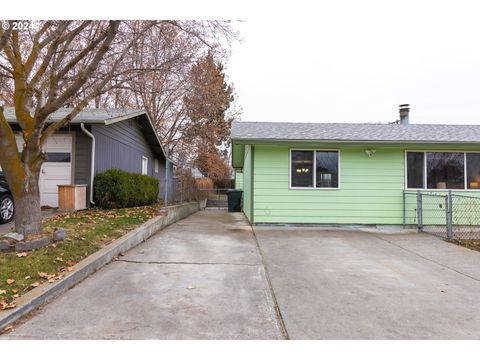 A home in Hermiston