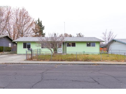 A home in Hermiston