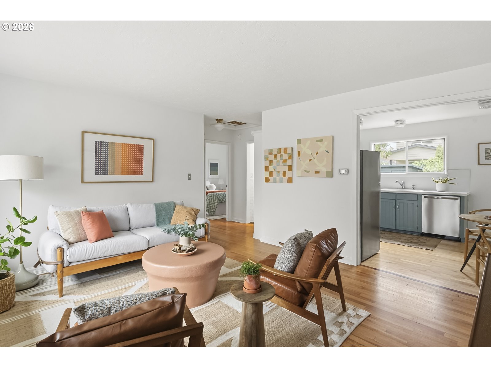 3715 SE LEXINGTON ST