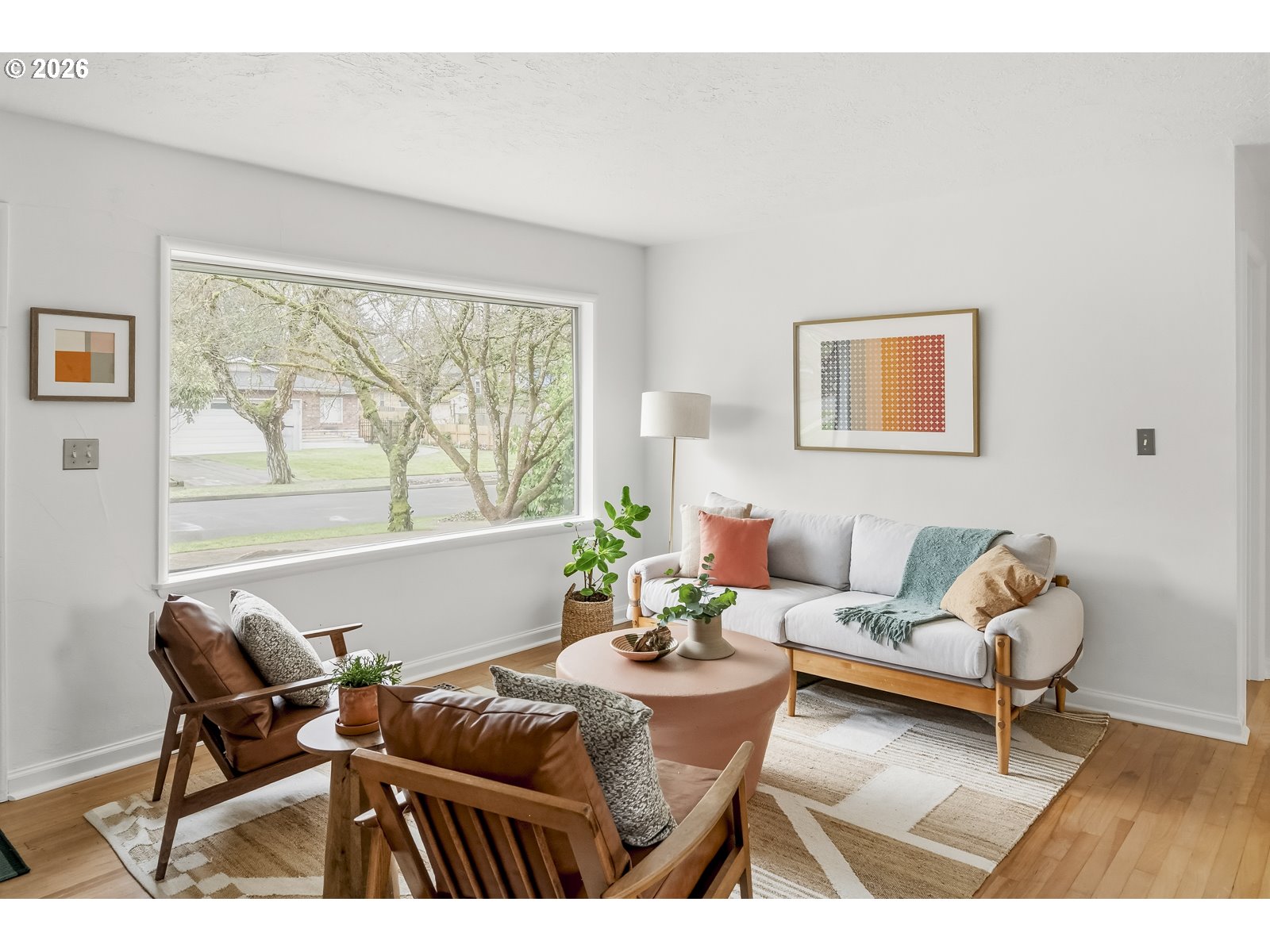 3715 SE LEXINGTON ST