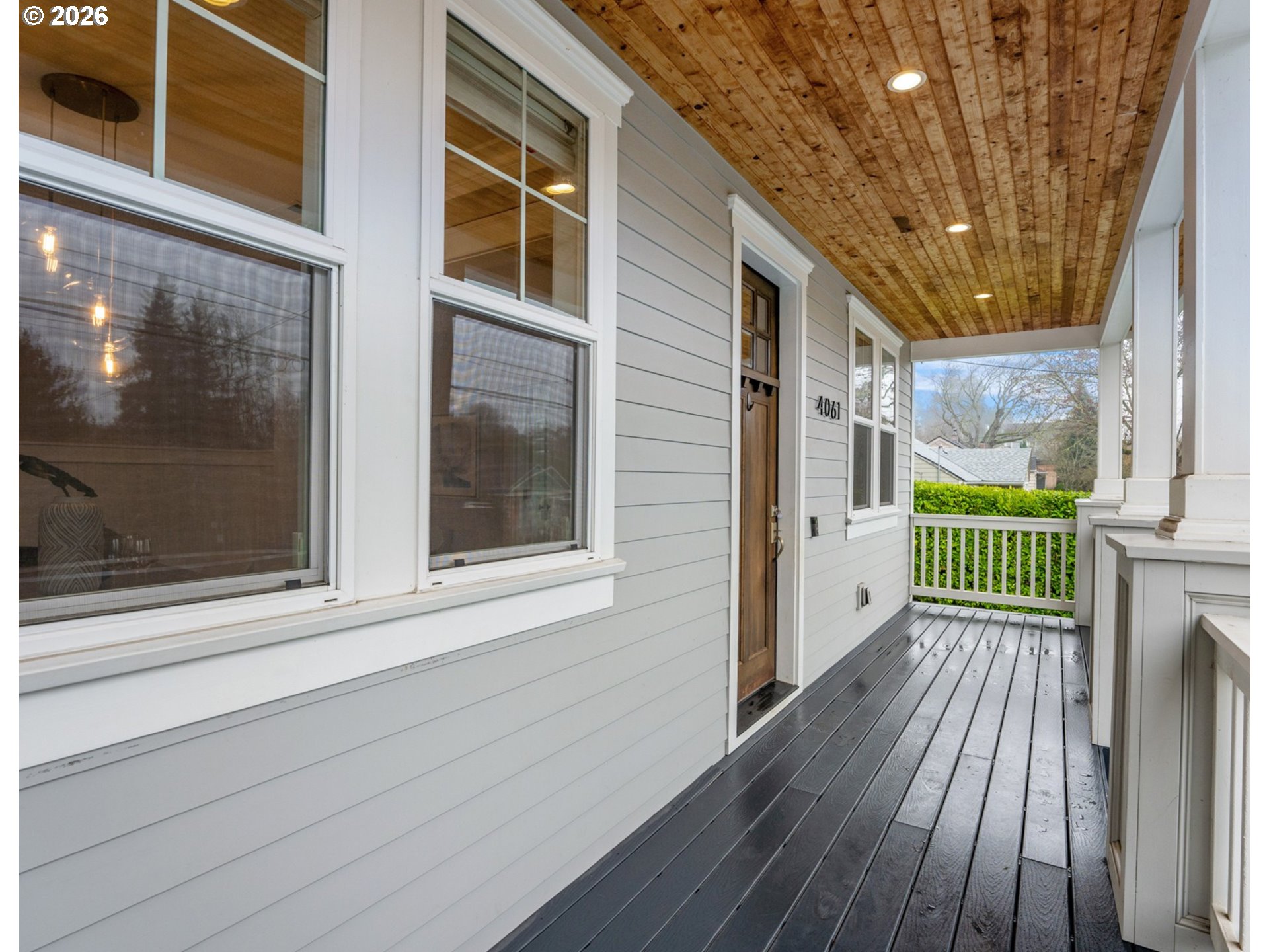 4061 SE LEXINGTON ST