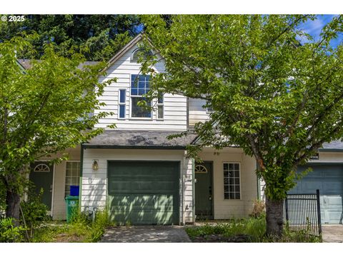 912 SE 193RD AVE Portland OR 97233