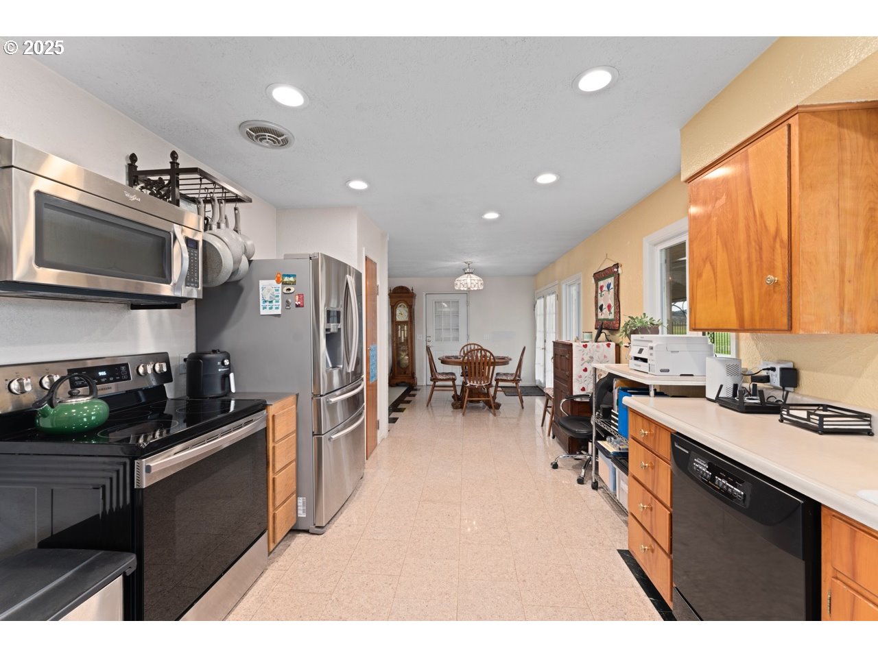 91247 N WILLAMETTE ST