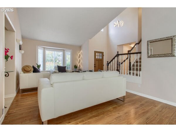 2715 HARVEST CT