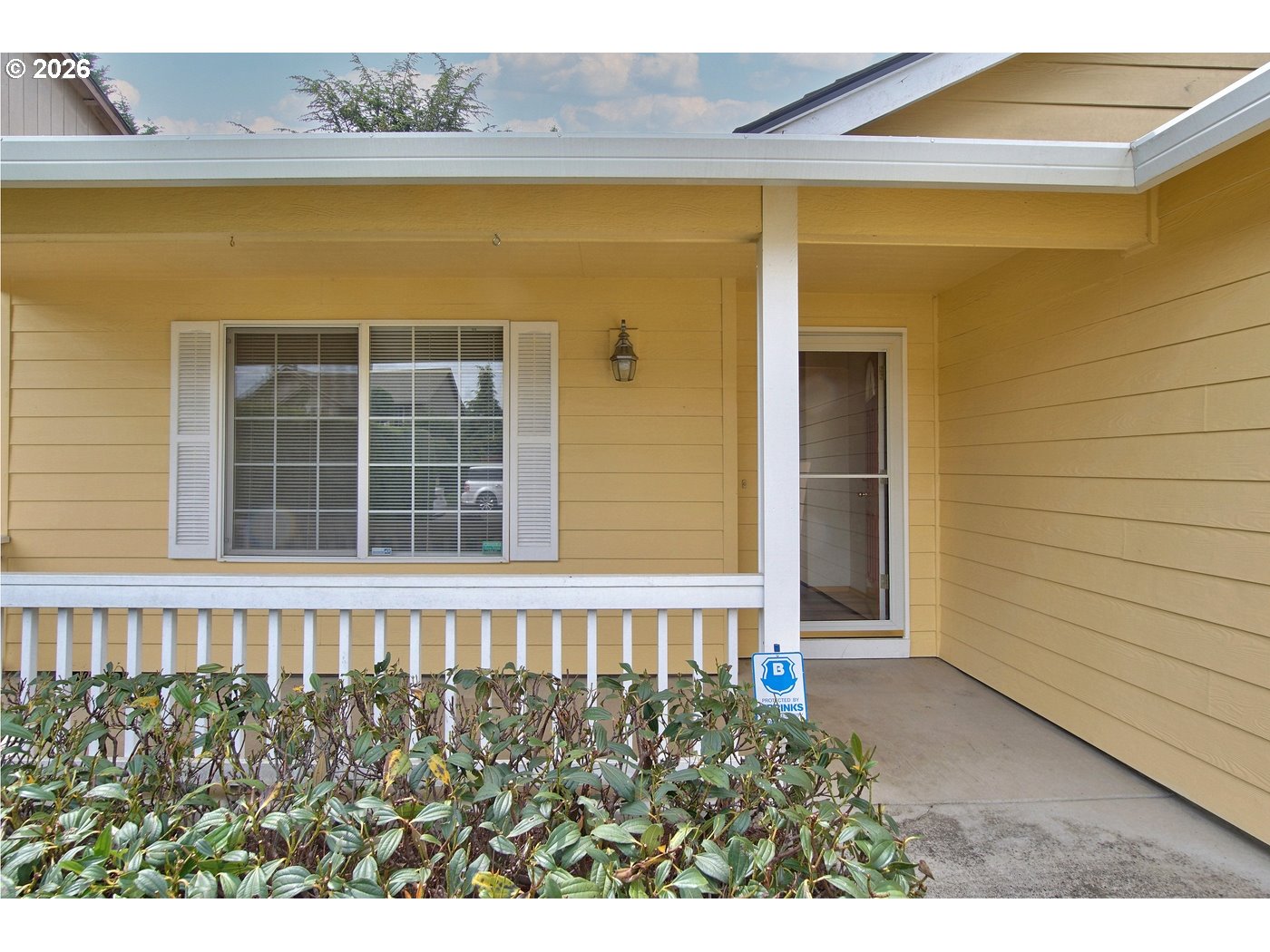 16305 NE 37TH CIR