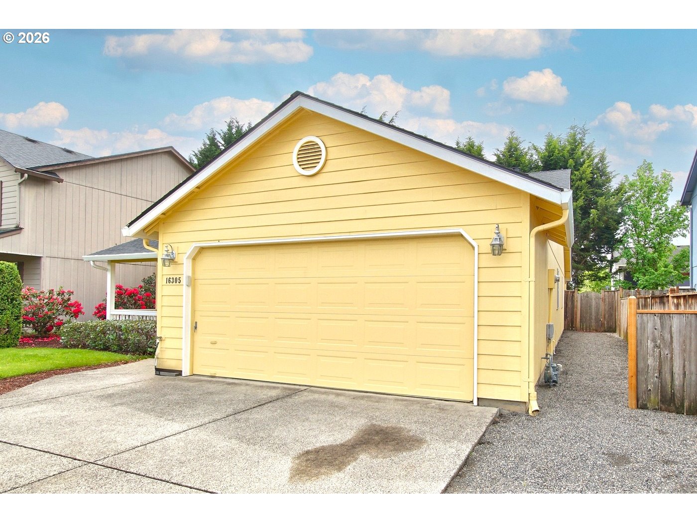 16305 NE 37TH CIR
