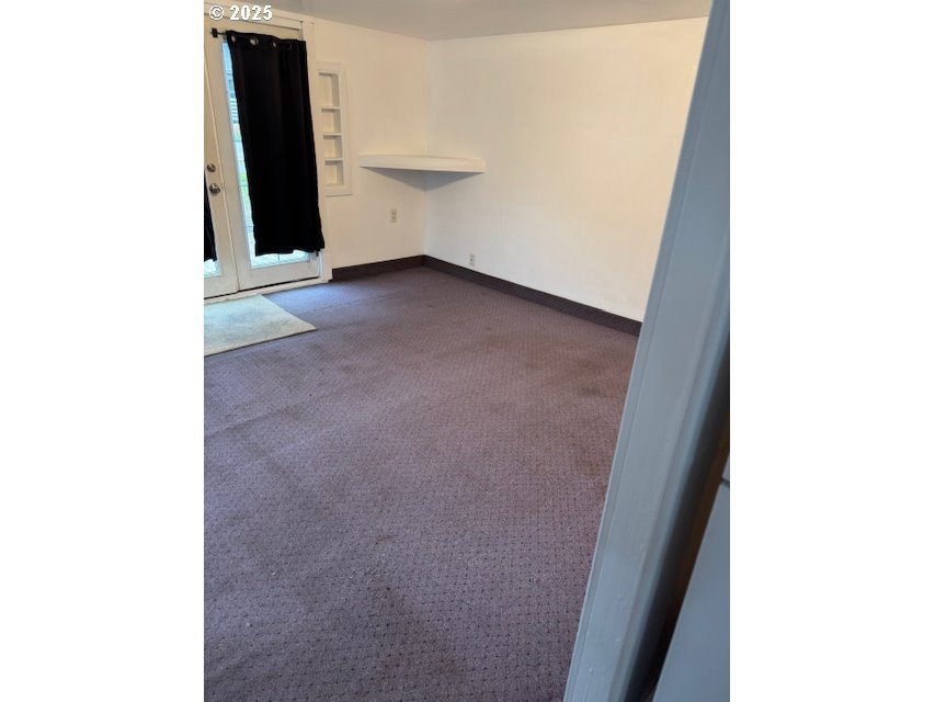 Garibaldi, Oregon 97118, United States, 1 Bedroom Bedrooms, ,1 BathroomBathrooms,Residential,Pending,79149