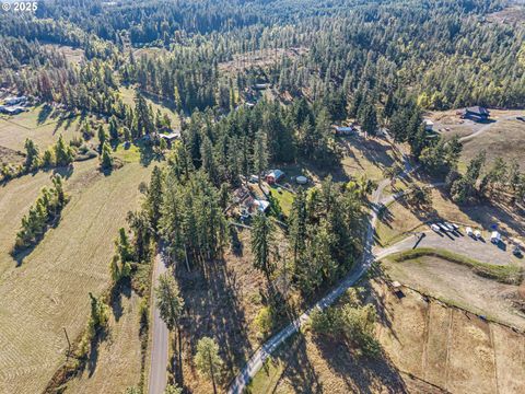 Tiny photo for 82044 Mahr Ln, Creswell, OR 97426 (MLS # 501075136)