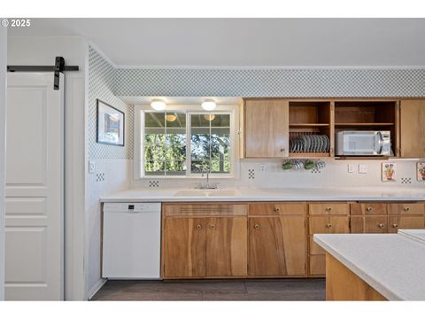 Tiny photo for 82044 Mahr Ln, Creswell, OR 97426 (MLS # 501075136)