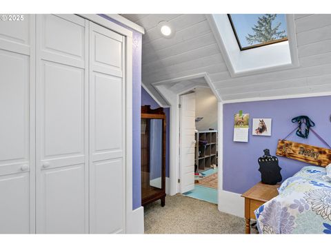 Tiny photo for 82044 Mahr Ln, Creswell, OR 97426 (MLS # 501075136)